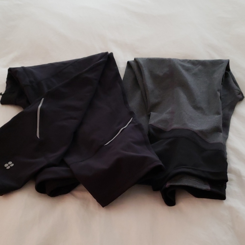 SOLD!!!Leggings Bundle, capri